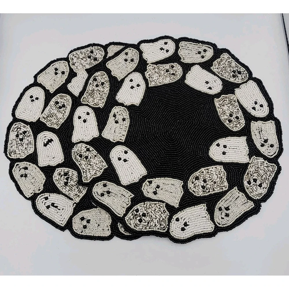 Rachel Zoe Beaded Ghosts Charger Placemats 15